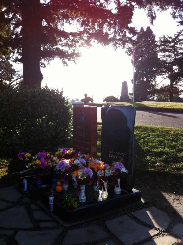 Bruce Lee Gravesite Nov. 27 2013